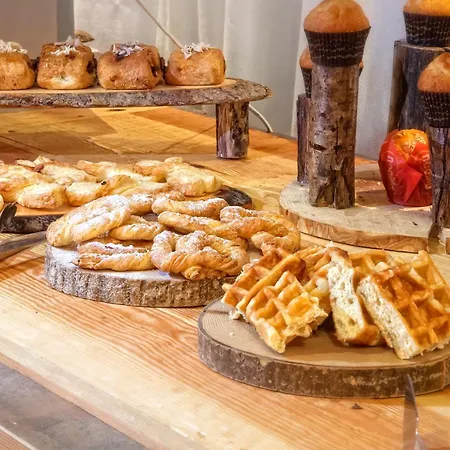 El Muelle De Suances