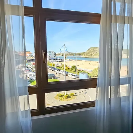 Otel El Muelle De Suances