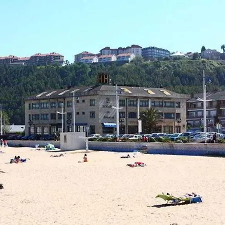 El Muelle De 3*
