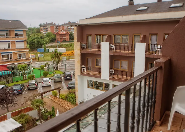 El Muelle De 3* Suances