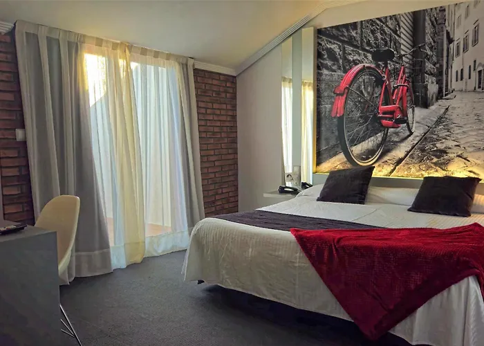 El Muelle De Suances