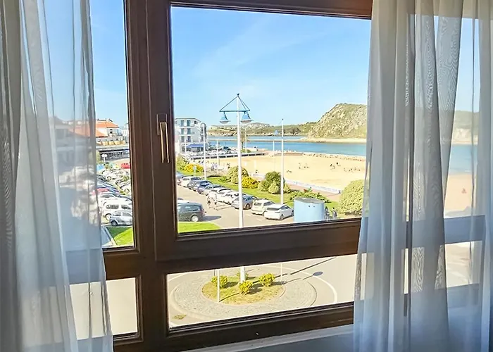 Szálloda El Muelle De Suances