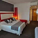 El Muelle De Hotel 3*