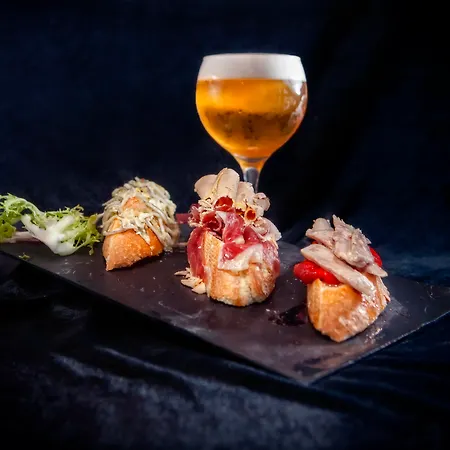 El Muelle De 3* Suances