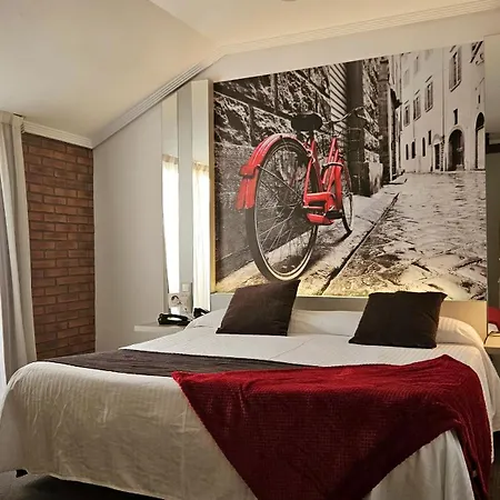 Hotel El Muelle De 3*