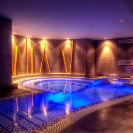 El Muelle De Suances